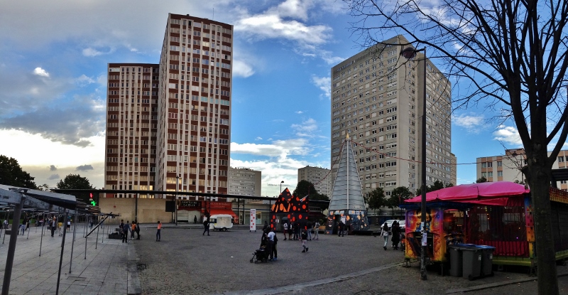 La Parigi che non ti aspetti - in cima alla butte de Belleville: La Place des fetes La Parigi che non ti aspetti - in cima alla butte de Belleville: La Place des fetes