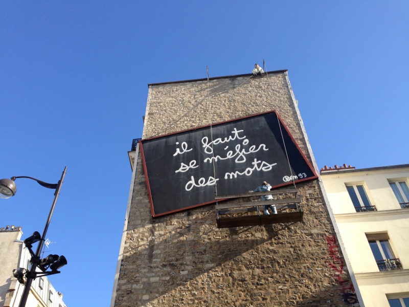 Destinazione panorama di Parigi: Murales sulla rue de Belleville