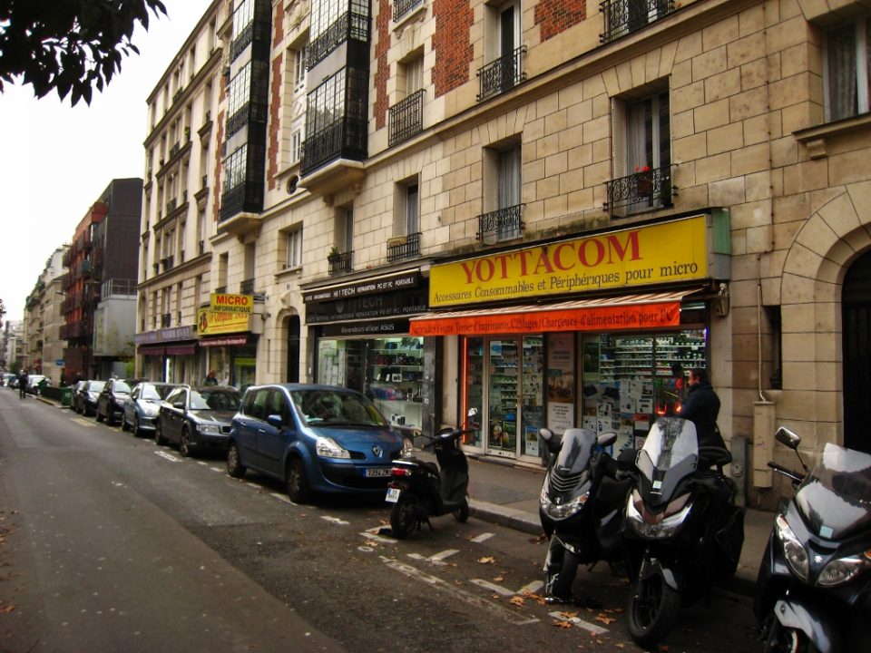 Negozi di informatica lungo la rue Montgallet