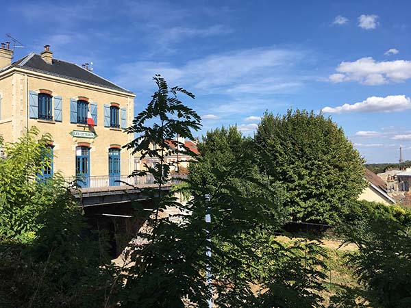 La fermata Les Coteaux