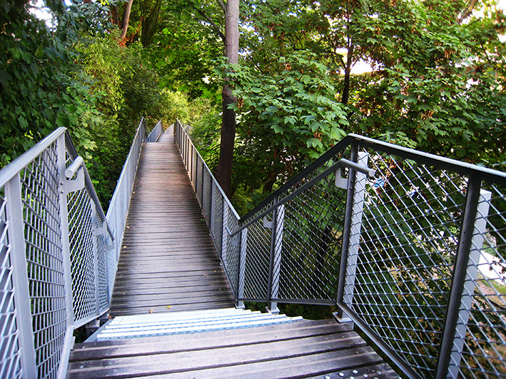 La scala che mi porta alla Petite Ceinture
