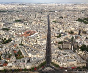 COME RAGGIUNGERE PARIGI DALL’ITALIA